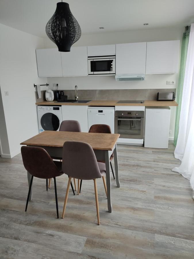 Appartement Climatise Avec Balcon,Wifi, Proche Remparts Avinhão Exterior foto